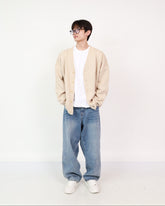 Cardigan Cream + Wide Jeans Sky Blue