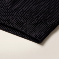 FW26 Essential V Neck Black