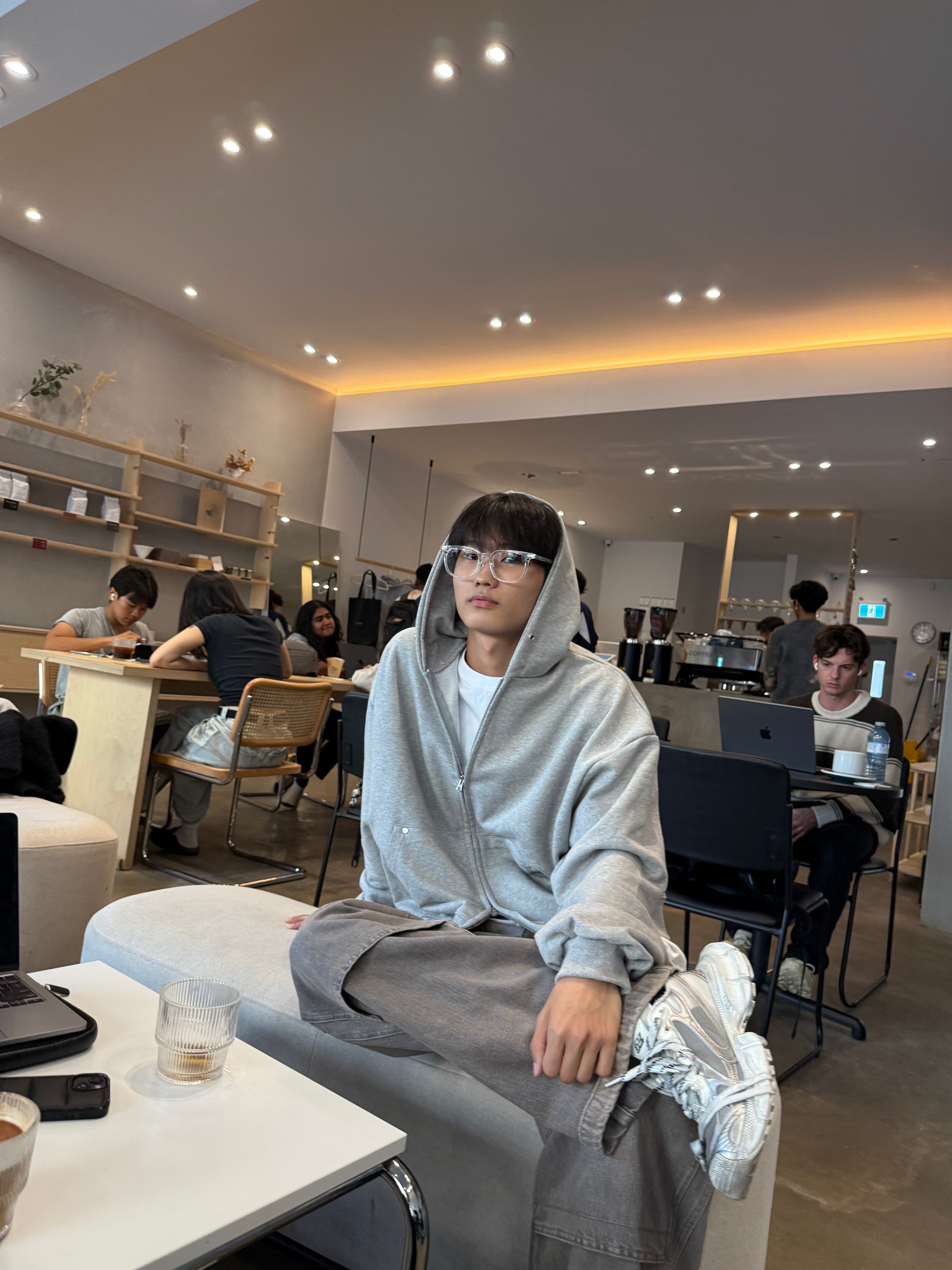 Grey Oversized Hoodie Zip up 001