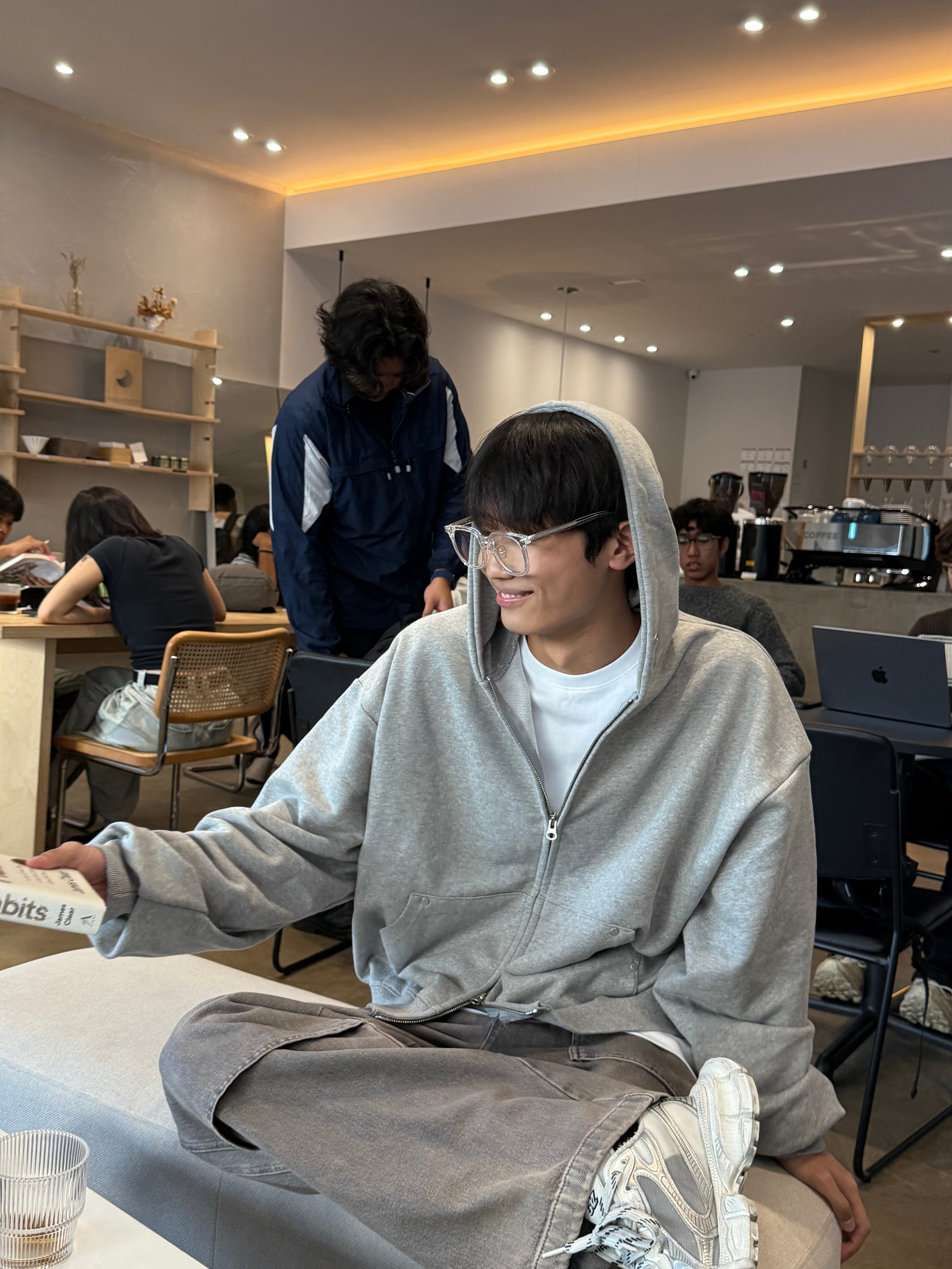 Grey Oversized Hoodie Zip up 001