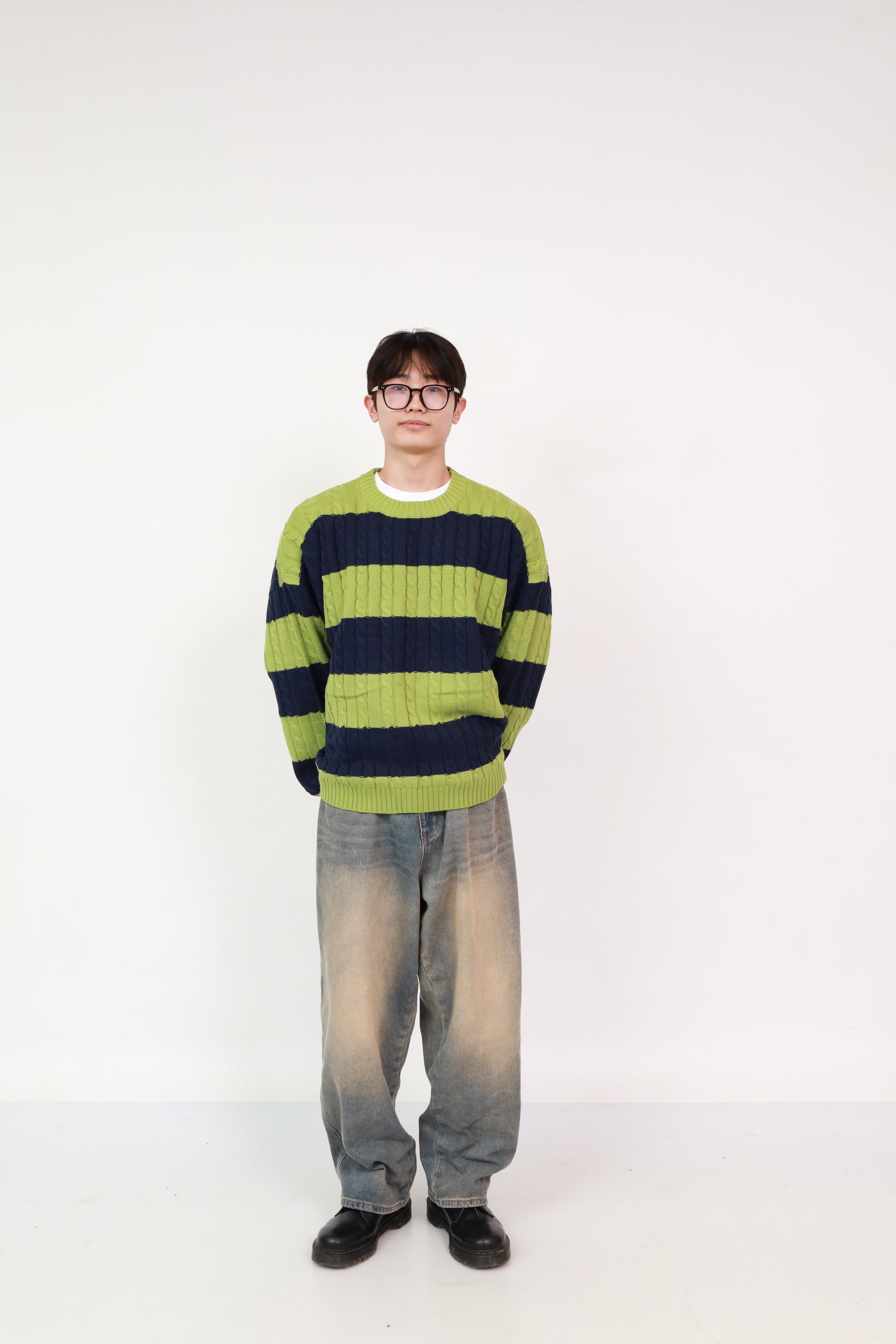 Stripe Knit Green +  Wide Jeans Oil