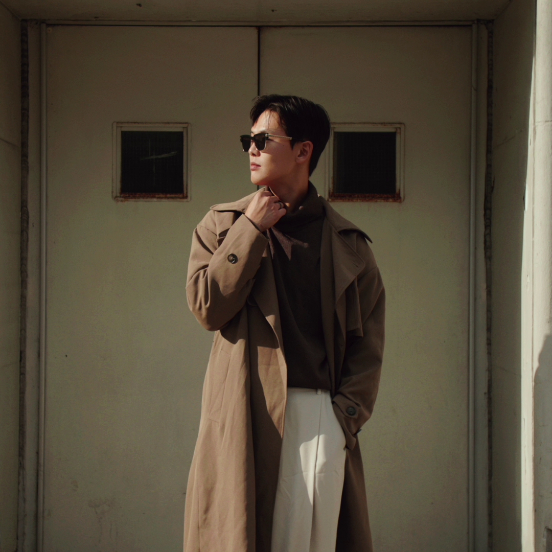 Brown Trench Coat 001